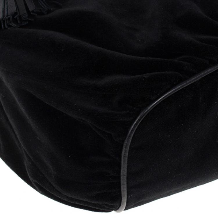 مملوكة مسبقًا Marc Jacobs Kaleidoscope Flower Black Velvet Hobo 