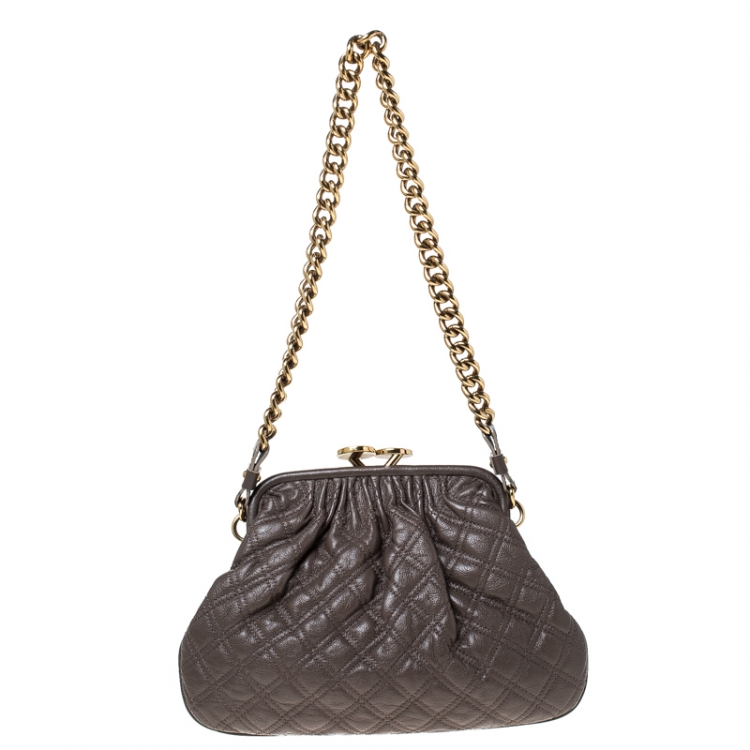 مملوكة مسبقًا Marc Jacobs Taupe Quilted Leather Little Stam Shoulder Bag