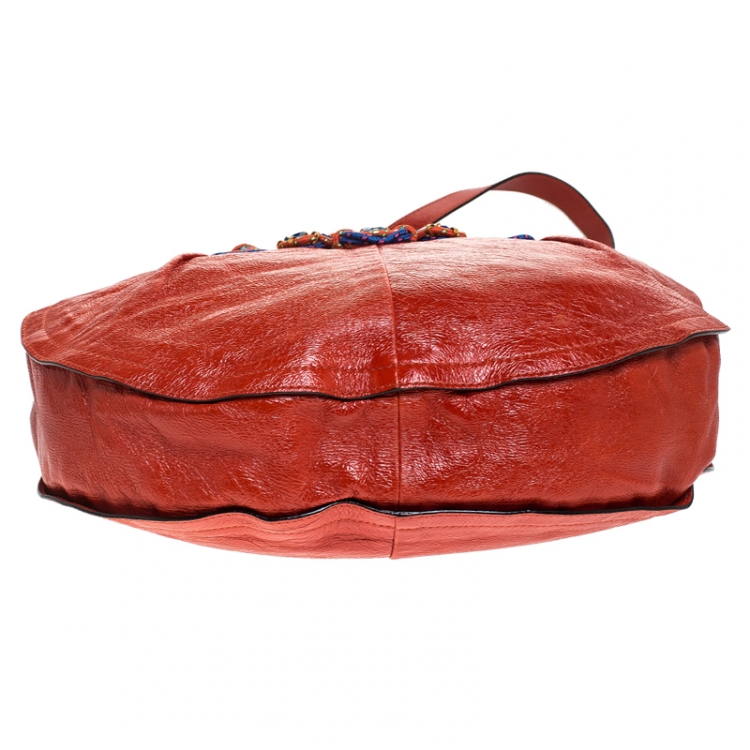 مملوكة مسبقًا Marc Jacobs Orange Embellished Patent Leather Daisy Hobo