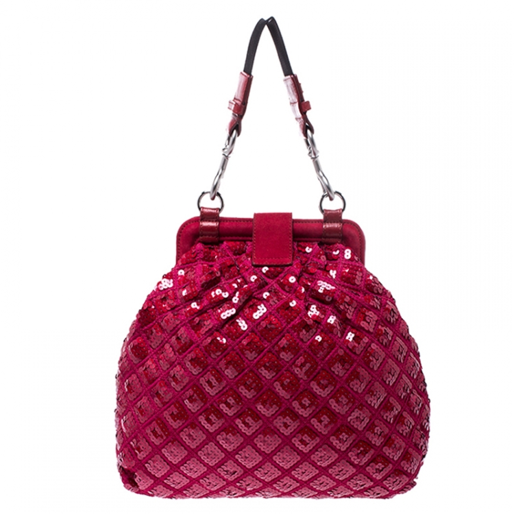 Pre Owned Marc Jacobs Red Sequins Embellished Canvas and Suede Frog Frame Shoulder Bag