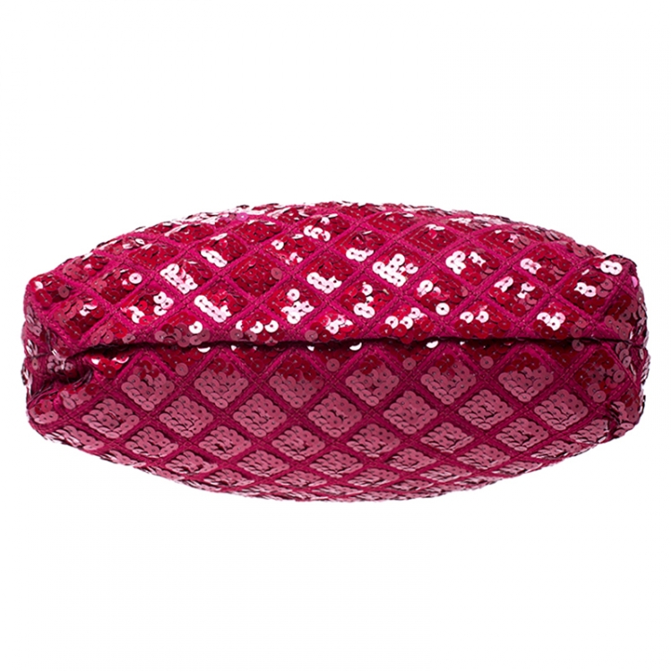 Pre Owned Marc Jacobs Red Sequins Embellished Canvas and Suede Frog Frame Shoulder Bag