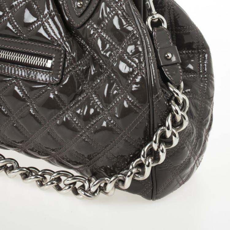 مملوكة مسبقًا Marc Jacobs Grey Quilted Patent Stam Satchel