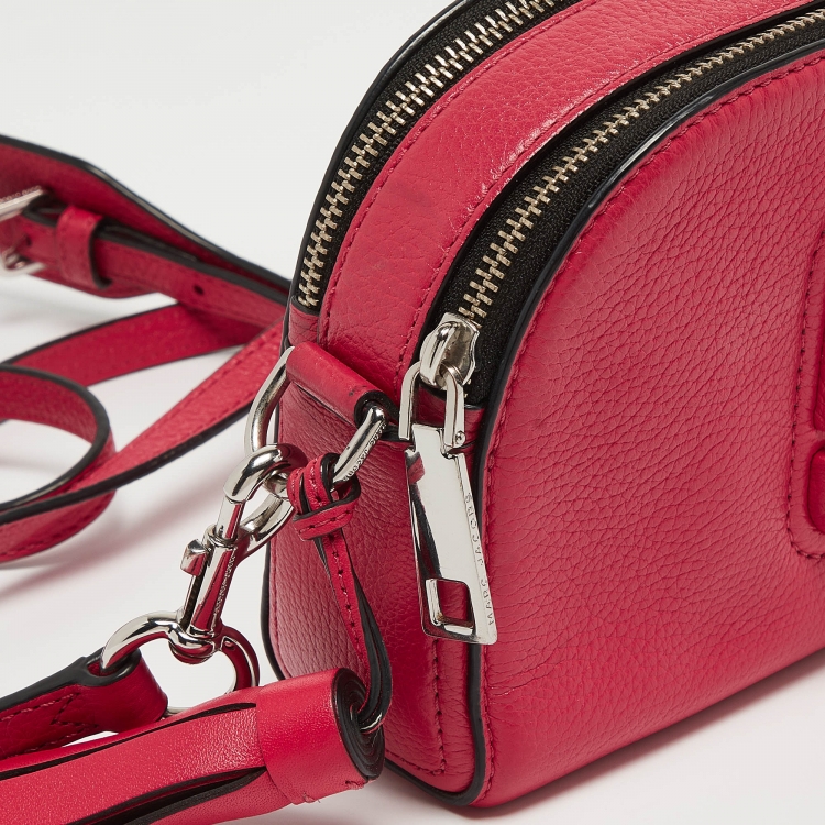Pre Owned Marc Jacobs Coral Pink Leather Small Shutter Camera Crossbody Bag
