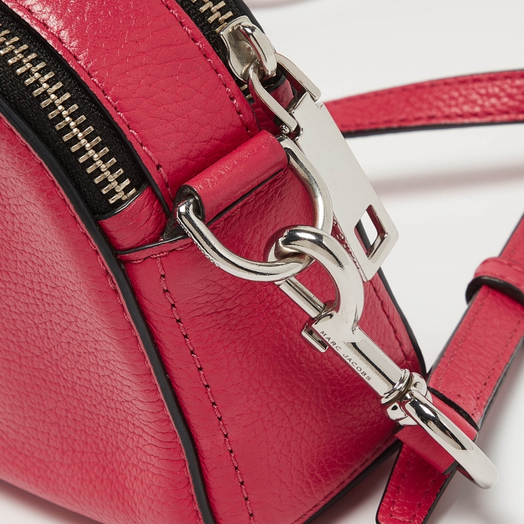Pre Owned Marc Jacobs Coral Pink Leather Small Shutter Camera Crossbody Bag
