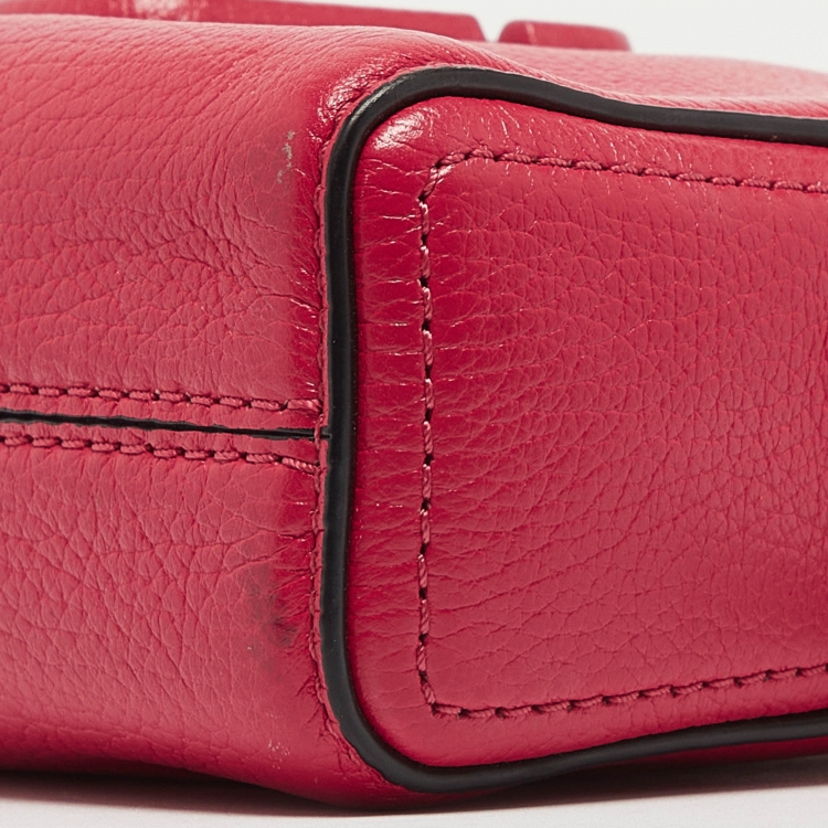 Pre Owned Marc Jacobs Coral Pink Leather Small Shutter Camera Crossbody Bag