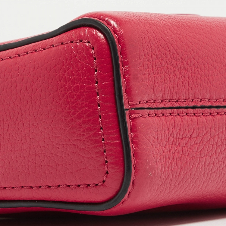 Pre Owned Marc Jacobs Coral Pink Leather Small Shutter Camera Crossbody Bag