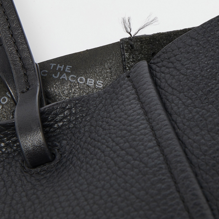 Pre Owned Marc Jacobs Black Leather The Kiss Shopper Tote
