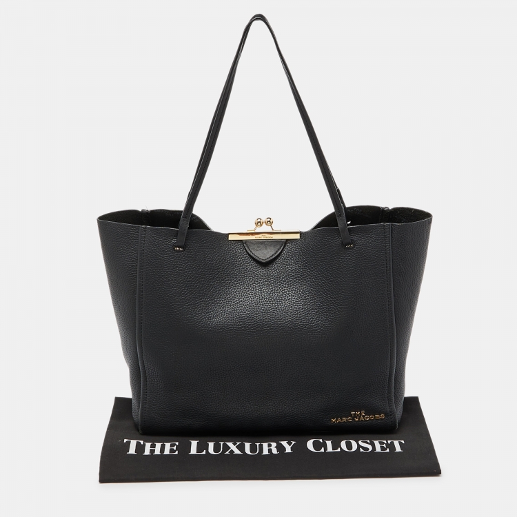 Pre Owned Marc Jacobs Black Leather The Kiss Shopper Tote
