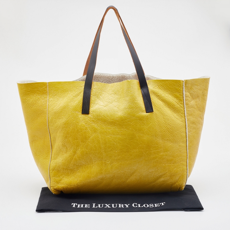 Pre Owned Marni Bright Yellow Patent Leather Shopper Tote