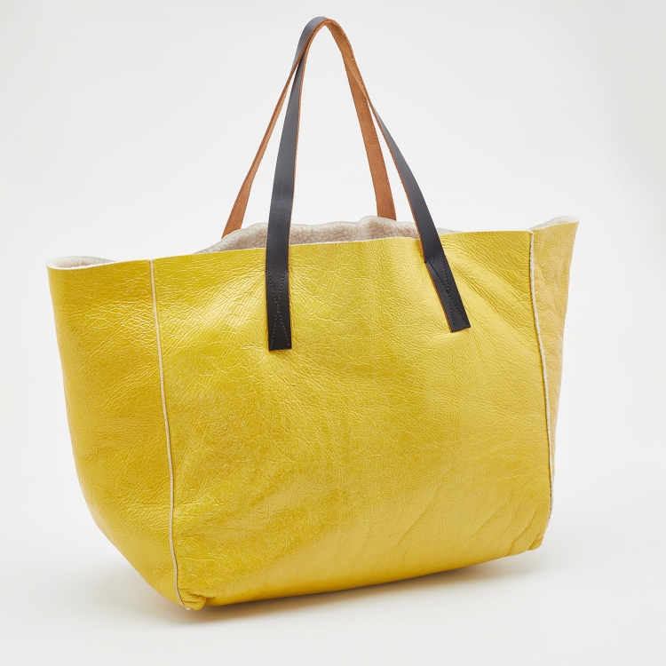 Pre Owned Marni Bright Yellow Patent Leather Shopper Tote