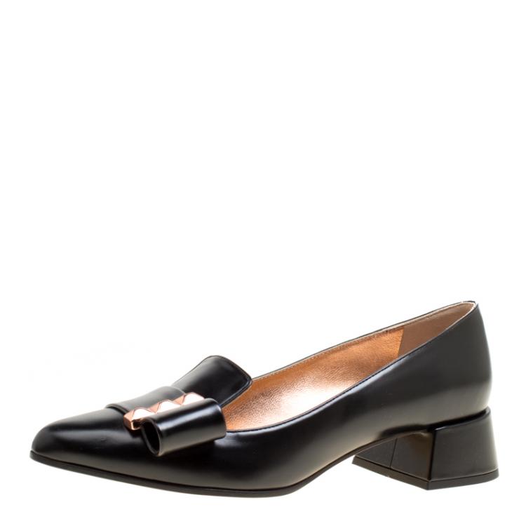 Pre Owned Max Mara Black Leather Colomba Pumps Size 36.5