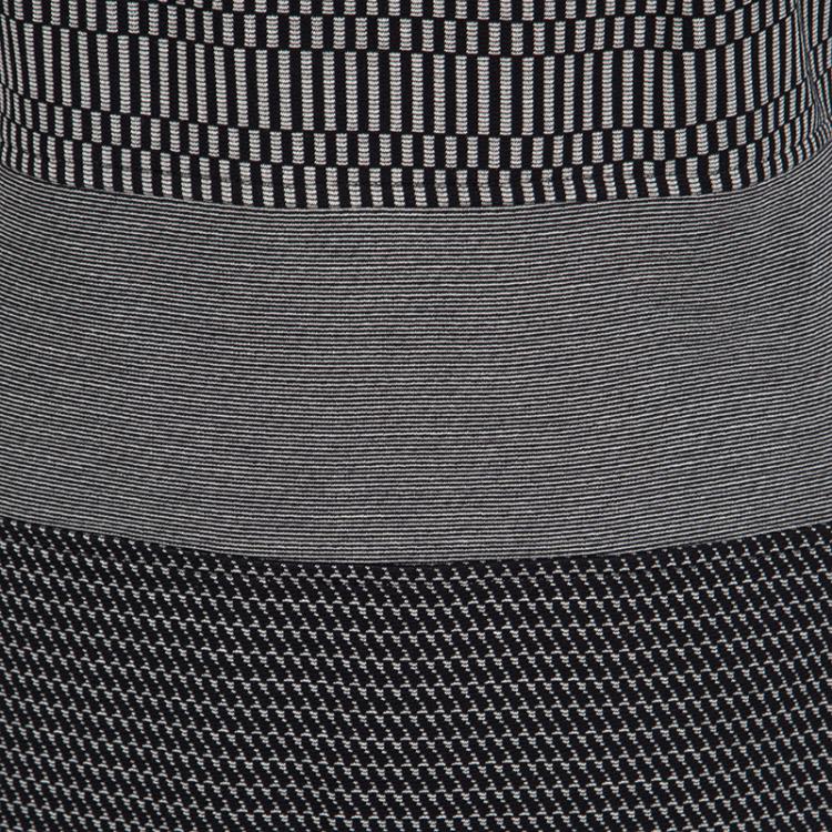 Pre Owned Max Mara Monochrome Knit Sleeveless Dress M