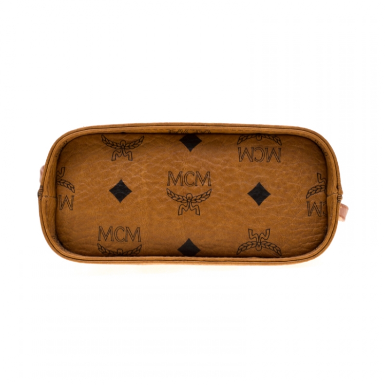 مملوكة مسبقًا MCM Cognac Visetos Leather Zip Crossbody Bag