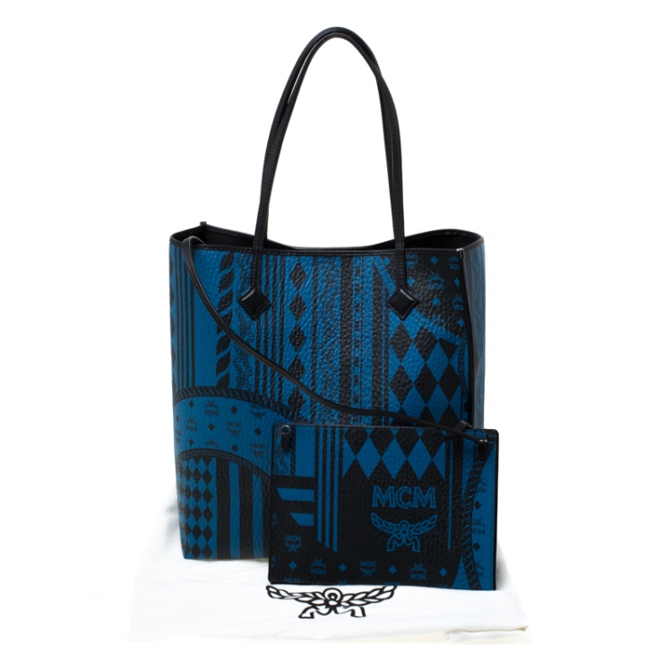 مملوكة مسبقًا MCM Blue/Black Visetos Baroque Print Kira North South Tote 