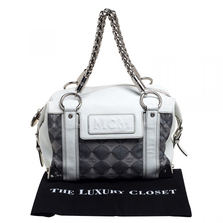 Pre Owned MCM White/Grey Printed Canvas and Leather Embossed Logo Pocket Tote