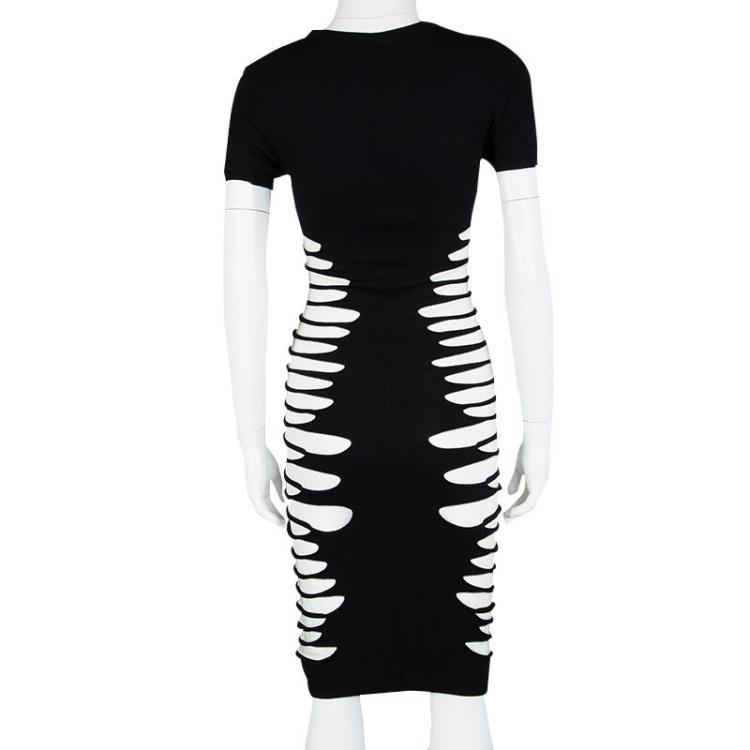 Pre Owned McQ By Alexander McQueen Monochrome Knit Cut Out Detail Short Sleeve Dress S