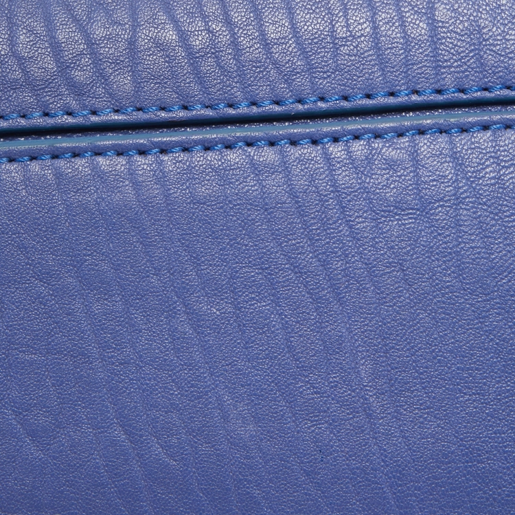 Pre Owned McQ by Alexander McQueen Blue Pebbled Leather Simple Fold Shoulder Bag