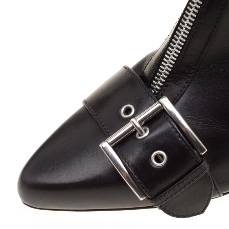 Pre Owned Alexander McQueen Black Leather Double Buckle Pointed Toe Ankle Boots Size 36.5 