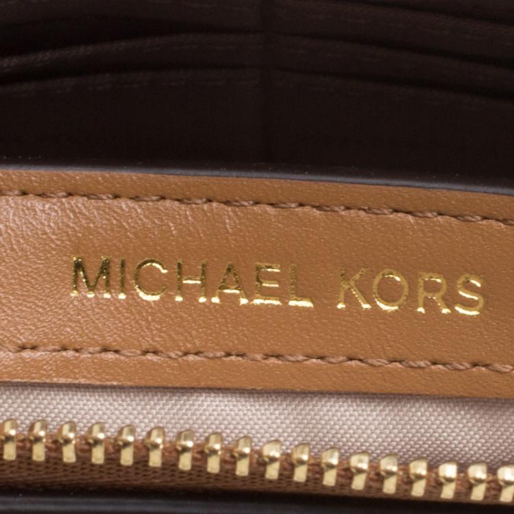 Pre Owned Michael Kors Tan/Orange Leather Large Center Stripe Daniela Wristlet