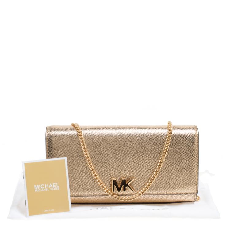 Pre Owned Michael Kors Light Gold Leather Mott East West Chain Clutch