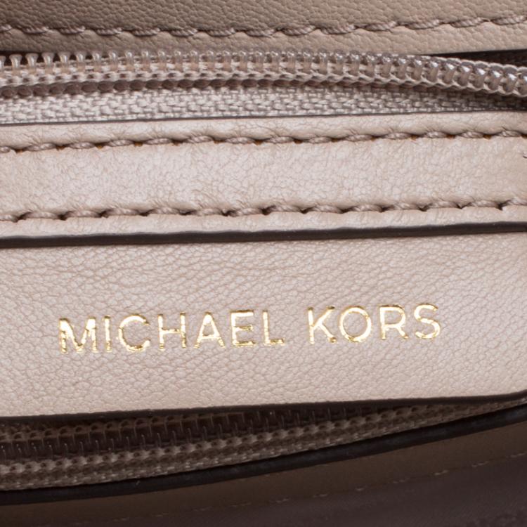 Pre Owned Michael Kors Beige Quilted Leather Large Sloan Studded Chain Shoulder Bag