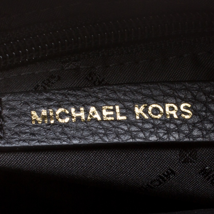 Pre Owned Michael Kors Black Leather Medium Studded Chain Shoulder Bag