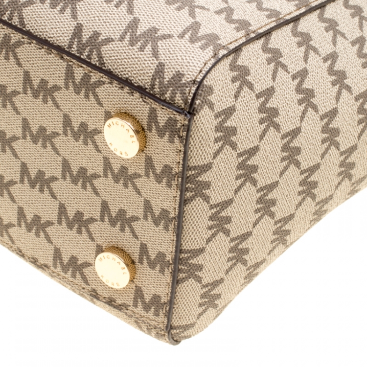 Pre Owned Michael Kors Beige/Brown Signature Coated Canvas Kellen Top Handle Bag