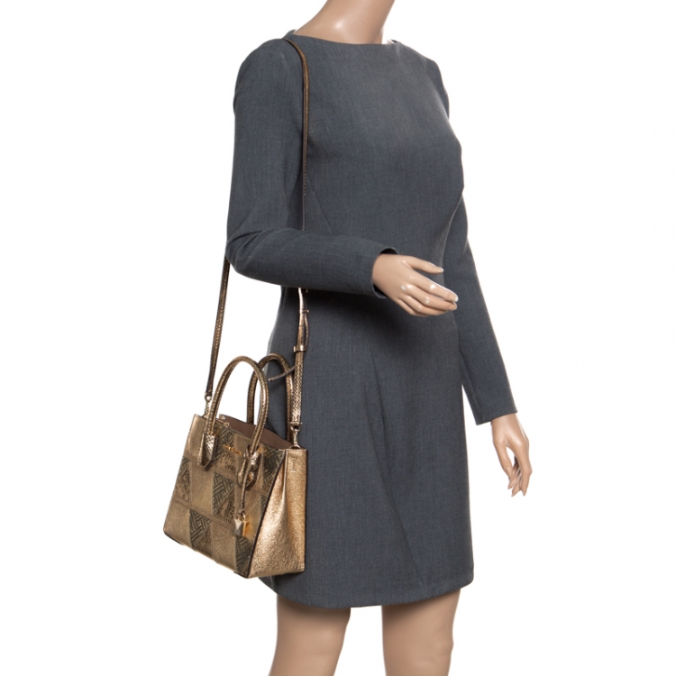 Pre Owned Michael Kors Gold Embossed Leather Patch Mercer Tote