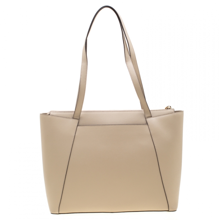 Pre Owned Michael Kors Beige Leather Medium Maddie East/West Top Zip Tote       