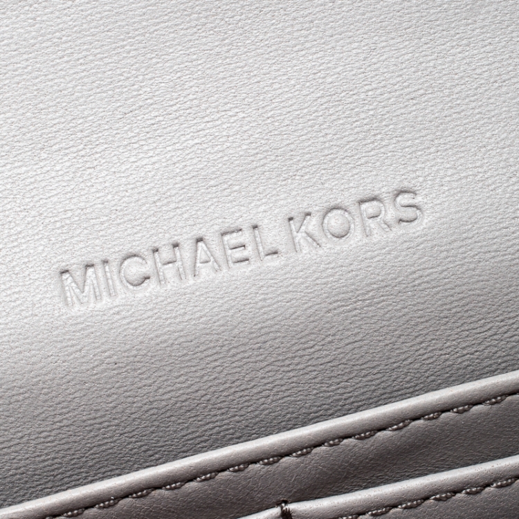 Pre Owned Micheal Kors Grey Quilted Leather Astrid Wallet