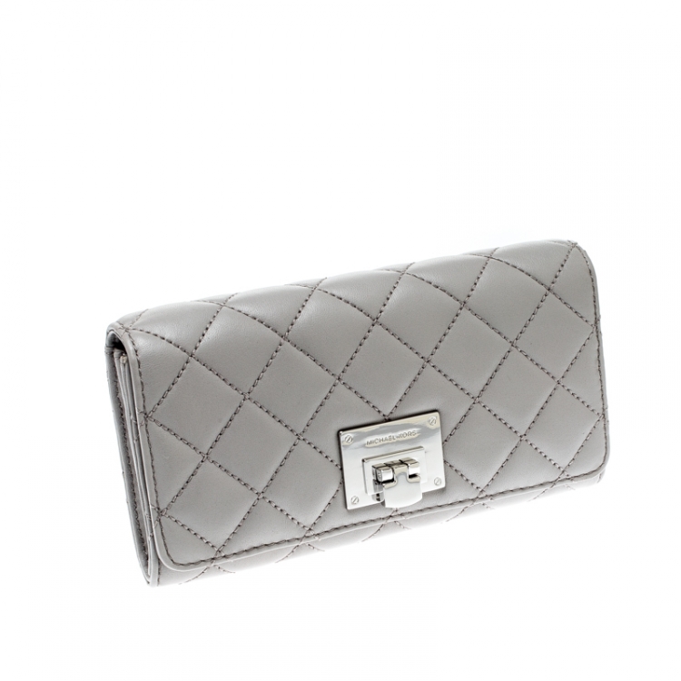 Pre Owned Micheal Kors Grey Quilted Leather Astrid Wallet