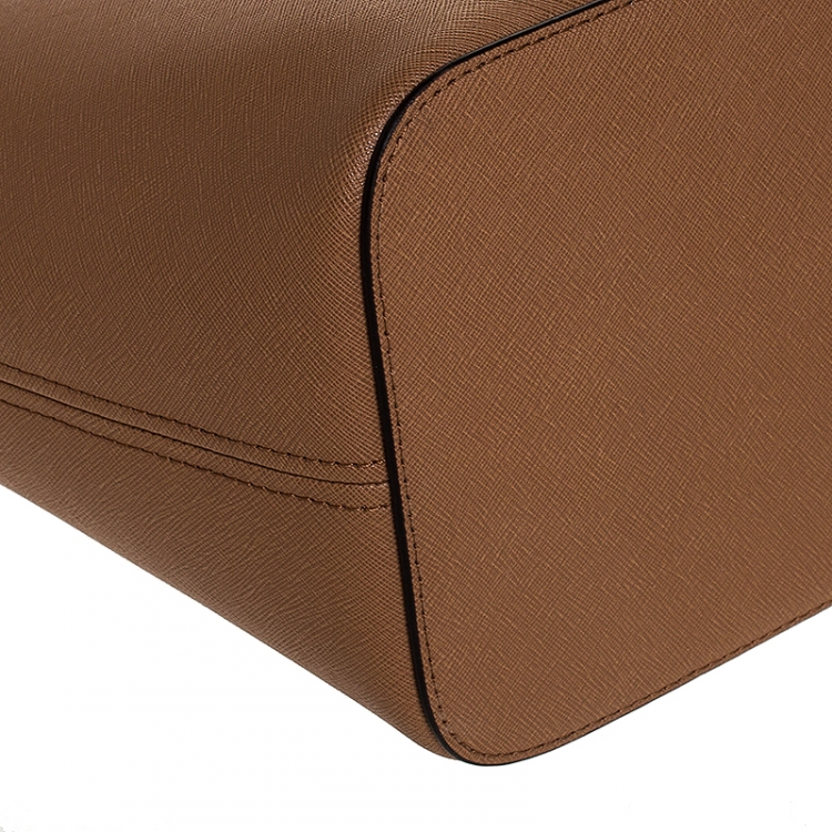 Pre Owned Michael Kors Brown Leather Medium Jet Set Travel Tote