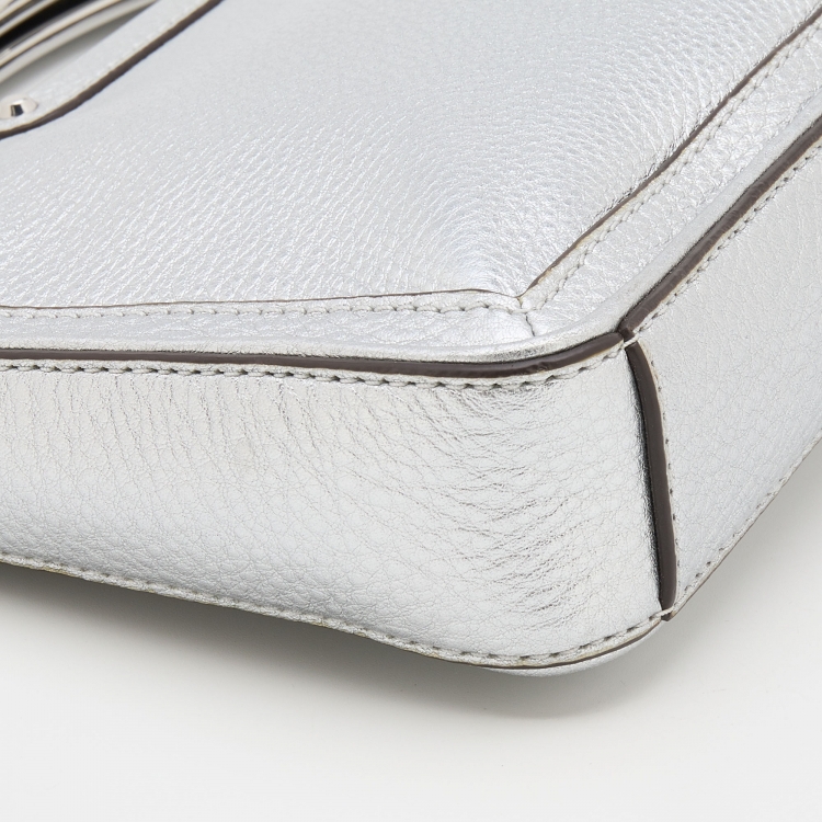 Pre Owned Michael Kors Silver Leather Berkley Chain Clutch