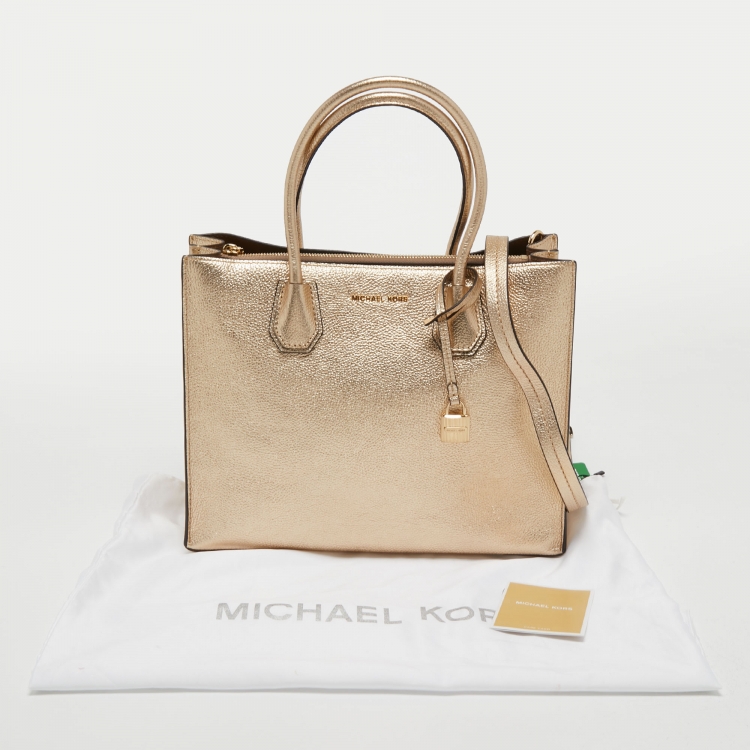 مملوكة مسبقًا Michael Kors Metallic Gold Leather Large Mercer Tote