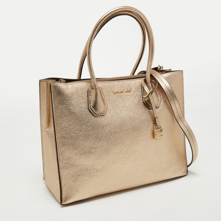 مملوكة مسبقًا Michael Kors Metallic Gold Leather Large Mercer Tote