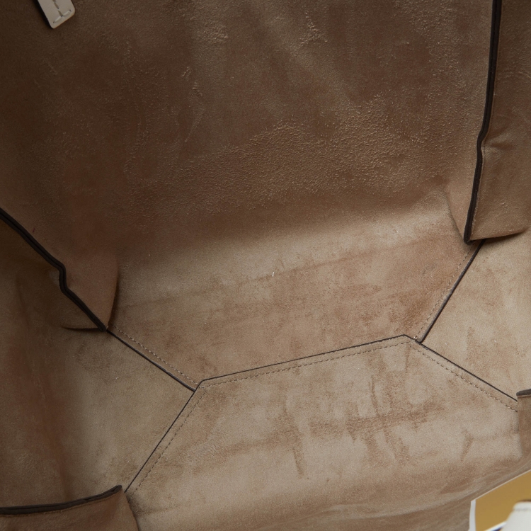 Pre Owned Michael Kors Cream Signature Coated Canvas and Leather Freya Tote