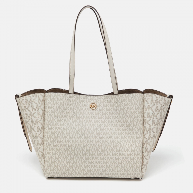 Pre Owned Michael Kors Cream Signature Coated Canvas and Leather Freya Tote