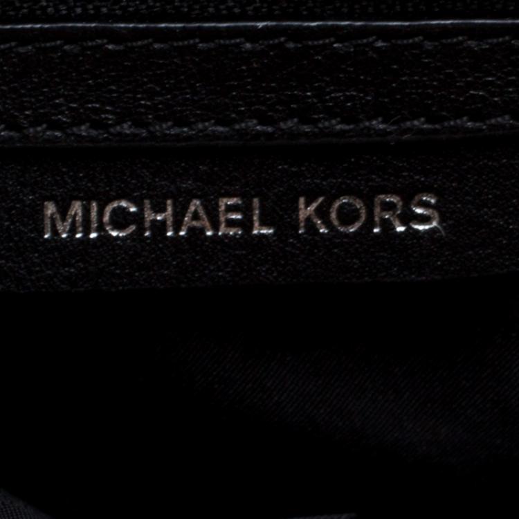 مملوكة مسبقًا Michael Kors Black Leather Medium Reazip Backpack