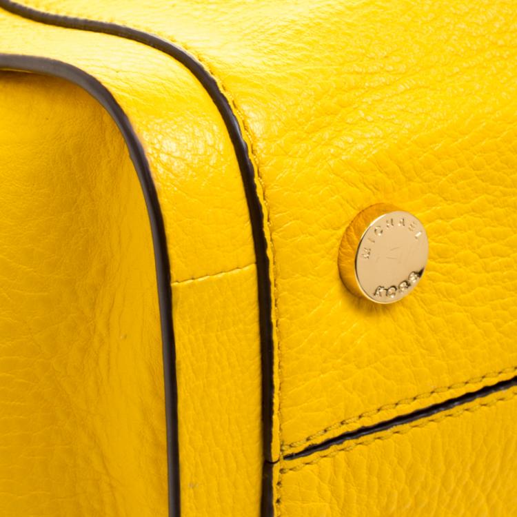 Pre Owned Michael Kors Yellow Leather Newbury Chain Tote