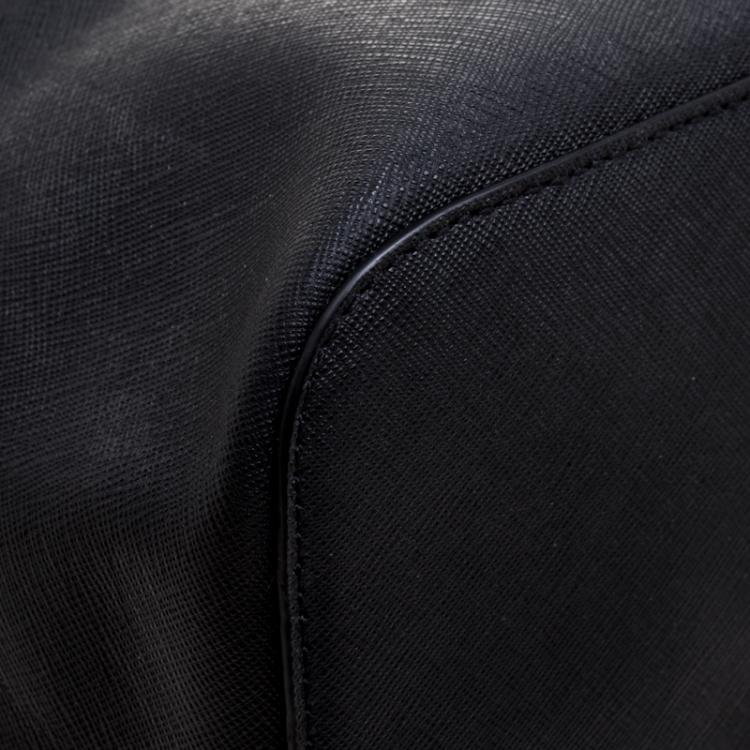 Pre Owned Michael Kors Black Saffiano Leather Jetset Tote