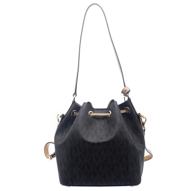 Pre Owned Michael Kors Brown Coated Canvas Medium Greenwich Bucket Bag