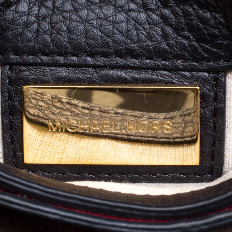 مملوكة مسبقًا Michael Kors Red Python Crossbody Bag