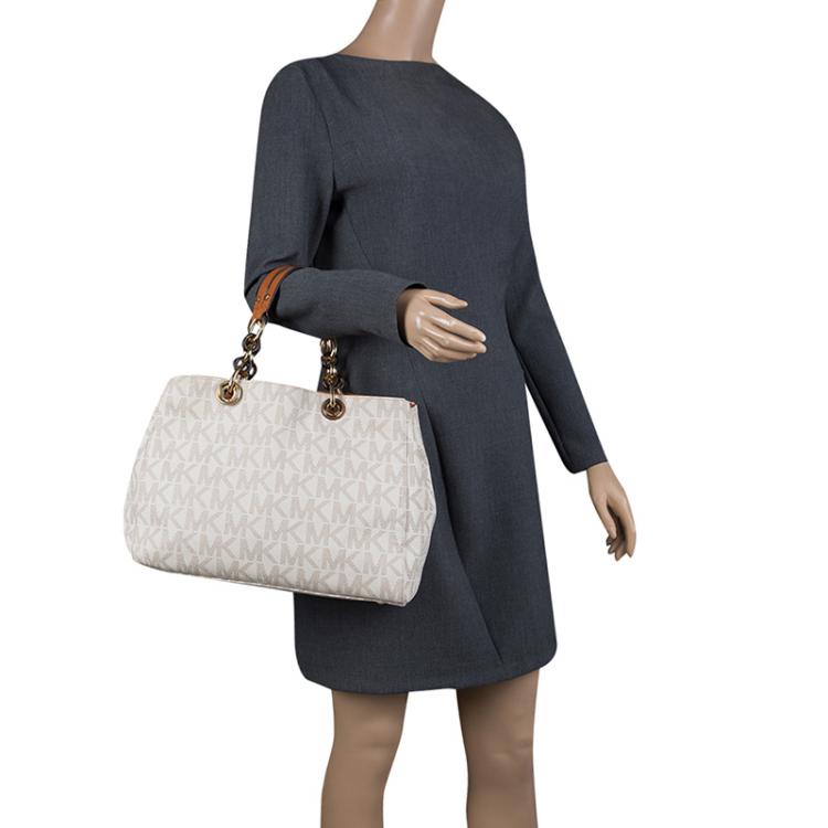 Pre Owned Michael Kors Off White Canvas Cynthia Tote