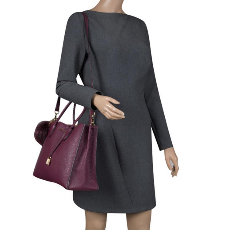Pre Owned Michael Kors Burgundy Leather Mercer Tote