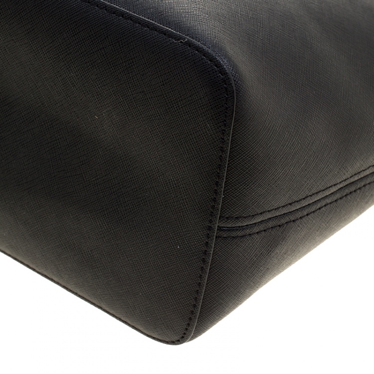 مملوكة مسبقًا Michael Kors Black Saffiano Leather Jetset Tote