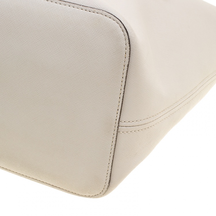 Pre Owned Michael Kors Off White Saffiano Leather Jetset Tote