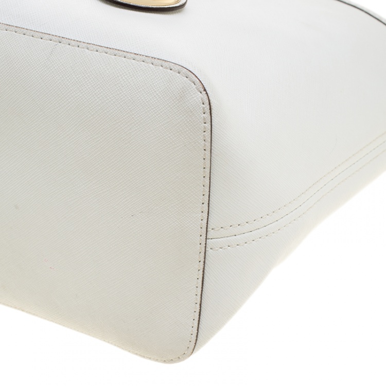 Pre Owned Michael Kors White Saffiano Leather Jetset Tote