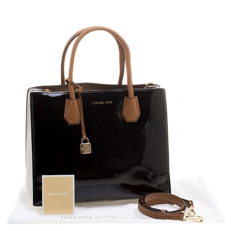 Pre Owned Michael Kors Black/White Leather Mercer Tote