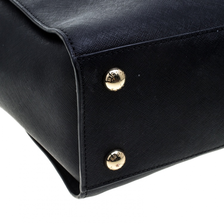 مملوكة مسبقًا Michael Kors Black Leather Dee Dee Convertible Tote