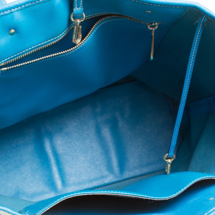 Pre Owned Michael Kors Turquoise Saffiano Leather Jetset Tote